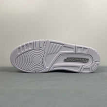 Cargar imagen en el visor de la galería, Air Jordan 3 Retro White Metallic Silver White CT8532-111