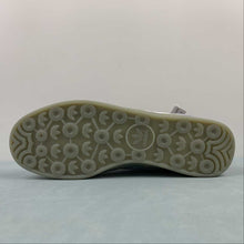 Cargar imagen en el visor de la galería, Adidas Aloha Super x Mark Gonzales Brainwash Victim FY0447