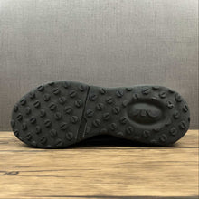 Cargar imagen en el visor de la galería, Air Max 2021 Triple Black DH4245-002