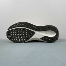 Cargar imagen en el visor de la galería, Air Zoom Pegasus 41 FP White Green Pink HM5539-133