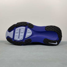Cargar imagen en el visor de la galería, Nike Zoom Vomero 18 White Black Blue Tint HM6803-104