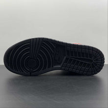 Cargar imagen en el visor de la galería, Air Jordan 1 Mid White Black Red 554724-079