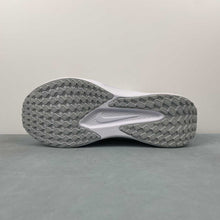 Cargar imagen en el visor de la galería, Nike Quest 6 White Platinum Pure Black FD6033-100