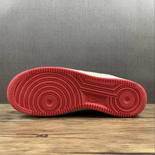 Cargar imagen en el visor de la galería, Undefeated x Air Force 1 Low Beige Red White UN1315-801