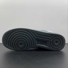 Cargar imagen en el visor de la galería, Air Force 1 Low Cut Out Swoosh Gray Light Blue Black Smoke Photo DO6709-002