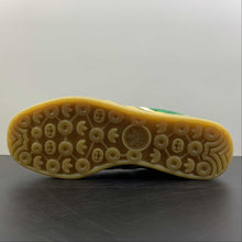 Cargar imagen en el visor de la galería, Adidas x Gucci Gazelle Green White