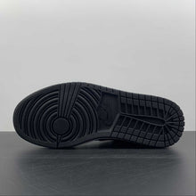 Cargar imagen en el visor de la galería, Air Jordan 1 Low Little Black and Red Toes 553558-063