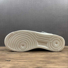 Cargar imagen en el visor de la galería, Air Force 1 07 Mid White Green LZ6819-608