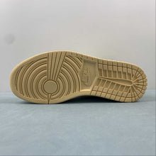 Cargar imagen en el visor de la galería, Air Jordan 1 Low Team Gold White DC0774-170