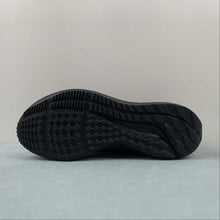 Cargar imagen en el visor de la galería, Air Zoom Pegasus 40 Black Anthracite DV3853-002