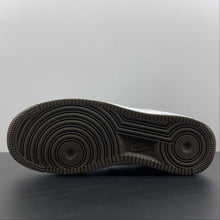 Cargar imagen en el visor de la galería, Air Force 1 Low Arrives White Taupe DR9867-100