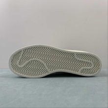 Cargar imagen en el visor de la galería, Adidas Superstar Pride Love Unites GW2415