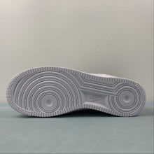 Cargar imagen en el visor de la galería, Fragment Design x Air Force 1 07 Low White TT0801-602