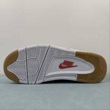 Cargar imagen en el visor de la galería, SB x Air Jordan 4 Retro Sapphire White Purple Grey DR5415-105