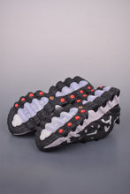 Cargar imagen en el visor de la galería, Air Max Dn8 PARIS Black & White IH2140-001
