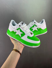 Cargar imagen en el visor de la galería, BAPE STA White Light Green
