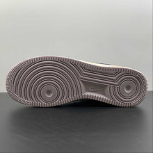 Cargar imagen en el visor de la galería, LV x Air Force 1 07 Low Navy Blue Brown White 315122-010