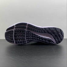 Cargar imagen en el visor de la galería, Air Zoom Pegasus 40 Oxygen Purple Black DV3853-500