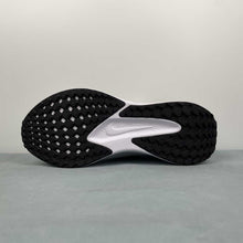 Cargar imagen en el visor de la galería, Nike Quest 6 Dusty White Cactus Black FD6033-105