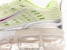 Cargar imagen en el visor de la galería, Air VaporMax 360 Barely Volt CQ4538-700