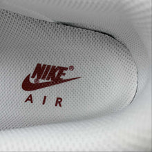 Cargar imagen en el visor de la galería, Air Force 1 07 Low White Red Metallic Gold CO3363-363