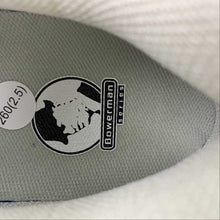 Cargar imagen en el visor de la galería, Zoom Vomero 5 Cobblestone Flat Pewter Light Bone FB8825-001