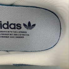 Cargar imagen en el visor de la galería, Adidas Jeans Cloud White Blue Gum F36114