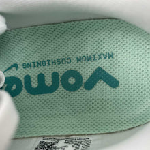 Cargar imagen en el visor de la galería, Nike Zoom Vomero PLUS White Bleached Turq-Minf Foam HV8154-100