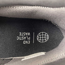 Cargar imagen en el visor de la galería, Adidas Switch Fwd Core Black Core Black Carbon ID1779