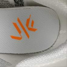 Cargar imagen en el visor de la galería, Air ZoomX Vaporfly Next 3 White Black Orange DV4219-300