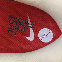 Cargar imagen en el visor de la galería, Air Zoom Pegasus 39 Lunar New Year Sail Ivory Red FD4344