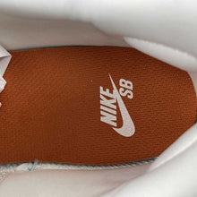 Cargar imagen en el visor de la galería, SB Force 58 Green Frost Phantom Gum Light Brown Dark Russet DV5477-302