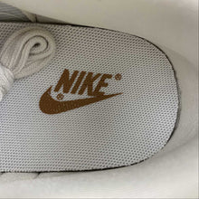 Cargar imagen en el visor de la galería, SB Dunk Low LV Brown White Metallic Gold FC1688-184