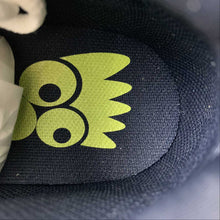 Cargar imagen en el visor de la galería, Adidas Yeezy 500 Intimidation Collegiate Navy Wonder Glow White FW0658