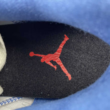 Cargar imagen en el visor de la galería, Air Jordan Spizike Low Sail Varsity Red Muslin Storm Blue IM2176-133