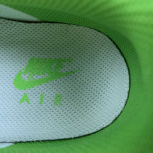 Cargar imagen en el visor de la galería, Air Force 1 07 Low White Chlorophyll Green DH7561-105