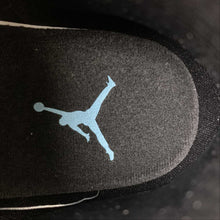Cargar imagen en el visor de la galería, Air Jordan Retro 12 Gamma Blue 130690-027