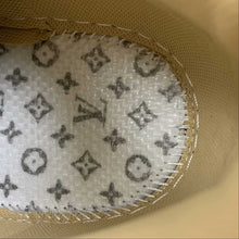 Cargar imagen en el visor de la galería, Louis Vuitton Trainer Snaker x Air Force 1 Coffee 3308-10