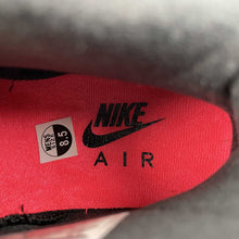 Cargar imagen en el visor de la galería, Air Jordan 6 Retro Black Infrared 384664-060