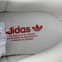 Cargar imagen en el visor de la galería, Adidas Superstar x Stussy BZ2522