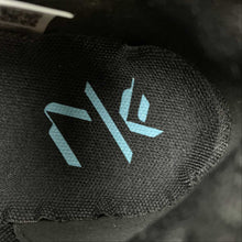 Cargar imagen en el visor de la galería, Air Zoom Alphafly Next 2 Prototype Black Navy White DV9422-500