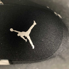 Cargar imagen en el visor de la galería, Air Jordan Spizike Low White Obsidian Pure Platinum FQ1759-104