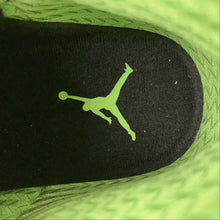Cargar imagen en el visor de la galería, Air Jordan 12 Retro Black Neon Green SP-22-MNJDLS-595-S