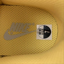 Cargar imagen en el visor de la galería, SB Dunk Low Citron Pulse Light Bone Citron Pulse Sail DD1503-002