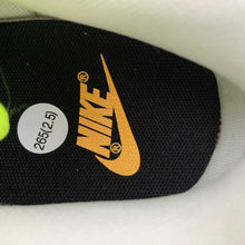 Cargar imagen en el visor de la galería, SB Dunk Low SE 85 Green Apple White DO9457-122