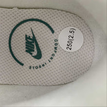 Cargar imagen en el visor de la galería, Air Max Dawn Coconut Milk Bicoastal FD9916-131