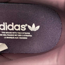 Cargar imagen en el visor de la galería, Adidas Gazelle Indoor Shadow Maroon Semi Lucid Blue Simple Brown IG9980