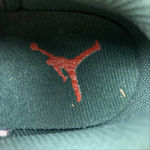 Cargar imagen en el visor de la galería, Travis Scott x Air Jordan 1 Low OG Dark Green White Red CQ4277-993