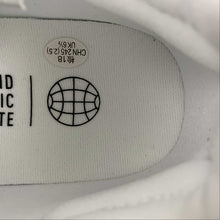 Cargar imagen en el visor de la galería, Adidas Pureboost 23 White IF8064