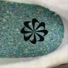 Cargar imagen en el visor de la galería, Air VaporMax 2023 FK White Pure Platinum Metallic Silver DV6840-100